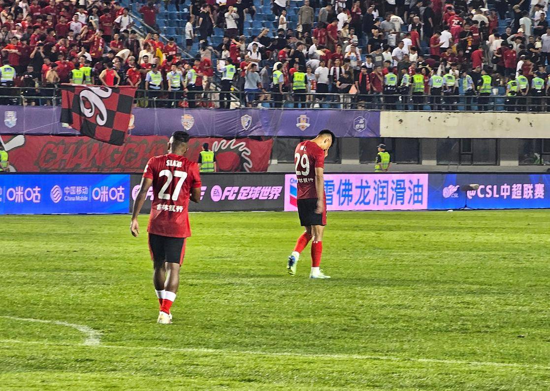 三对三篮球 三对三篮球